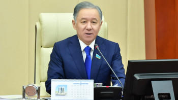 Фотография к новости: Нығматулин: Заң жобасы азаматтардың қор нарығына қатысу аясын кеңейтеді