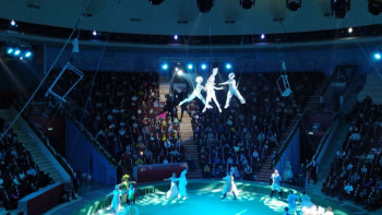 Фотография к новости: Қазақ мемлекеттік циркінде жаңажылдық қойылымдар басталды