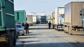 Фотография к новости: Қазақстан-Қытай шекарасындағы жағдай. Қытай  100  көлік қабылдайды