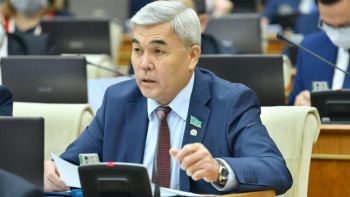 Фотография к новости: Депутат диқандардың мәселесін көтерді
