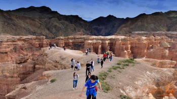 Фотография к новости: Шарын шатқалында бейнекамераны қолдану үшін 50 мың теңге төлеу керек пе? – министрлік жауап берді