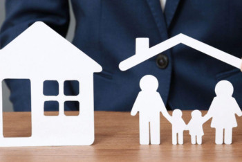 Фотография к новости: Министрлік қызметкерлеріне 20 пәтер берілді - Райымқұлова