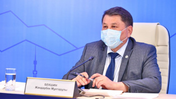 Фотография к новости: Бекшин бас санитарлық дәрігер қызметінен кетті