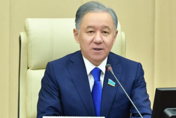 Фотография к новости: Мәжіліс келесі жылы да елдегі реформаларды тиісті заңдармен қамтамасыз етеді – Нығматулин