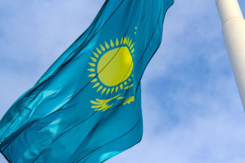 Фотография к новости: Тұрақтылығымыз, мемлекеттігіміз сыналып жатыр - Айдар Әмребаев