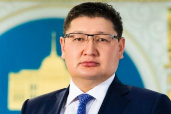 Фотография к новости: Блогосферадағы алыпқашпа әңгімелерге қатысты Берік Уәли мәлімдеме жасады