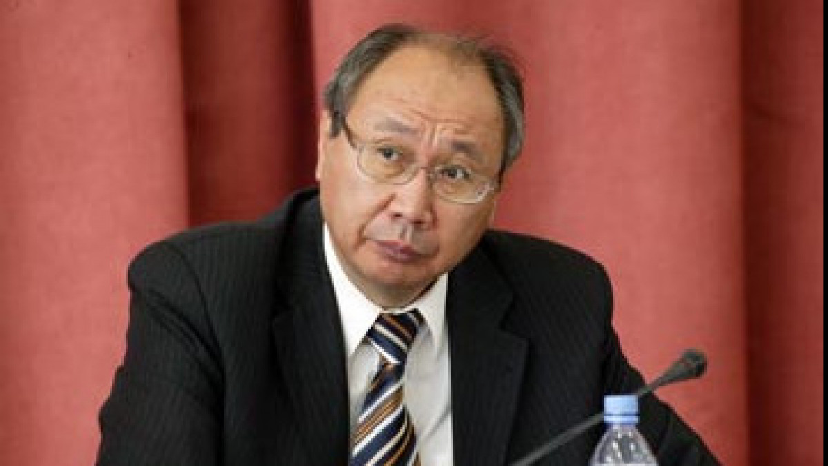 Болат Сұлтанов: Президентті қолдау – әрбір казақстандықтың міндеті