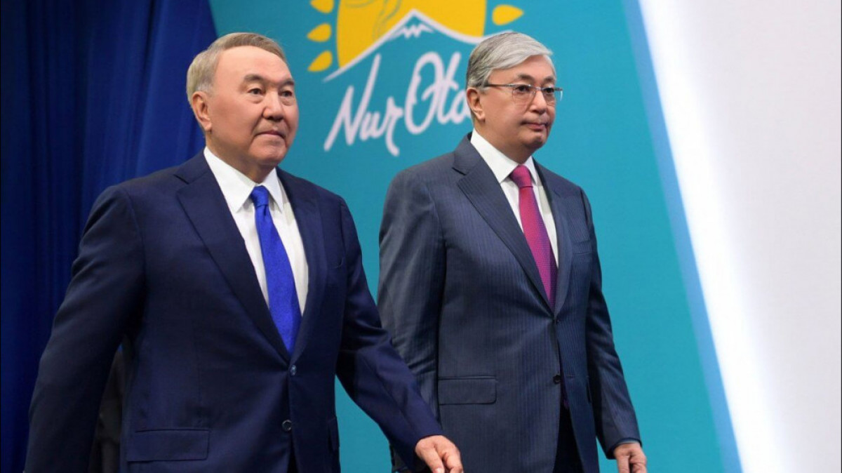 Назарбаев Қауіпсіздік кеңесінің басшылығын Тоқаевқа өзі берді - Үкібай