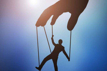 Фотография к новости: Психолог жат ағымның жетегінде кететін жасөспірімдердің қандай болатынын айтты