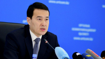 Фотография к новости: Біз  жауапсыз сатушыларға бағаны негізсіз өсіру есебінен пайда табуға жол бермеуіміз қажет – Премьер-министр