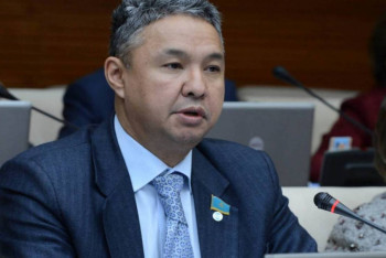 Фотография к новости: Жабайы капитализм мен монополиялар дәуірін тоқтататын кез келді – Перуашев