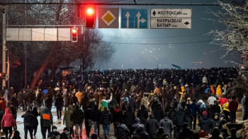 Фотография к новости: Жаппай тәртіпсіздік кезінде зардап шеккен кәсіпкерлердің шығыны қалай өтелетіні айтылды