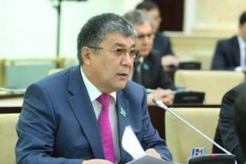 Фотография к новости: Сенатор Мұрат Бақтиярұлы жаңа қызметке ауысты