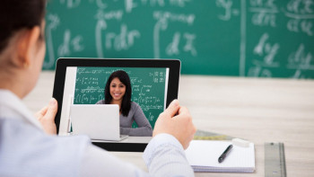 Фотография к новости: Онлайн, қашықтан оқыту, көктемгі каникул: БҒМ маңызды сұрақтарға жауап берді