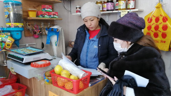 Фотография к новости: ШҚО-да әлеуметтік маңызы бар тауарларға мониторинг тұрақты жүргізілуде