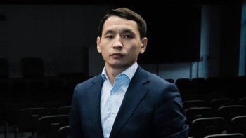 Фотография к новости: Жастар статистика емес, жеке тұлға – Олжас Сүлейменов