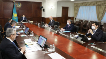 Фотография к новости: Бизнеске бөгет жасамау керек. Смайылов Денсаулық сақтау министрлігі мен әкімдіктерге тапсырма берді