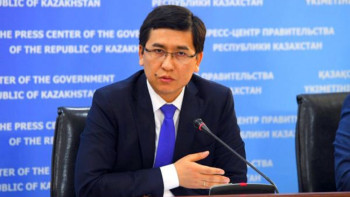 Фотография к новости: Биыл мыңнан астам директор ротацияланады – Аймағамбетов