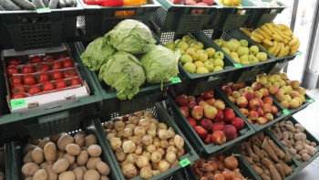 Фотография к новости: Жамбыл облысында 33 әлеуметтік дүкендер мен павильондар жұмыс істеп тұр