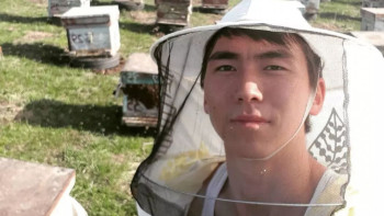 Фотография к новости: Омарташылық кәсіпке он жасынан машықтанған