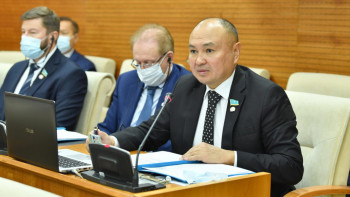 Фотография к новости: Халықтың басым бөлігі кедей. Депутат Қазақстанда кедейлік шегін арттыруды ұсынды