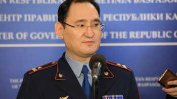 Фотография к новости: Әділов тергеудің заңсыз әдістері туралы ақпаратқа  қатысты жауап берді