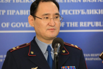 Фотография к новости: Әділов тергеудің заңсыз әдістері туралы ақпаратқа  қатысты жауап берді