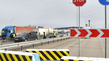 Фотография к новости: Қазір 9 блокбекет жұмыс істеп тұр – Әділов