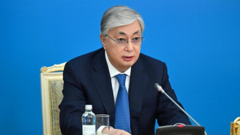 Фотография к новости: Тоқаев Маңғыстау облысындағы еңбек ұжымдарының шеруіне қатысты тапсырма берді