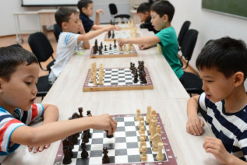 Фотография к новости: 15 мыңдай астаналық бала үйірмелерге тегін қатысып жүр