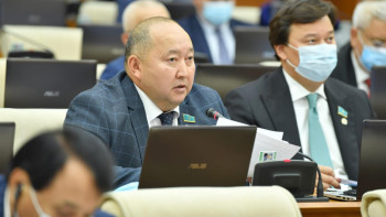 Фотография к новости: Қаңтар оқиғасы. Депутат тергеу изоляторында іздеушісі жоқ бірнеше жас баланы босатуды сұрады