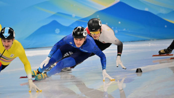 Фотография к новости: Бейжің-2022: Абзал Әжіғалиев финалға өтті