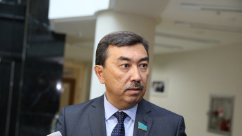 Фотография к новости: Депутаттар Жезқазған-Ұлытау өңірінің экологиясына алаңдаулы