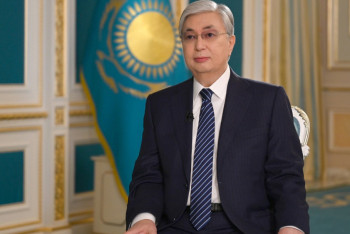 Фотография к новости: Тоқаев: Мемлекеттің мәселесін мемлекеттік тілде айтуымыз керек