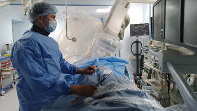 Алматы кардиологтары жаңа құрылғының көмегімен бірегей ота жасады