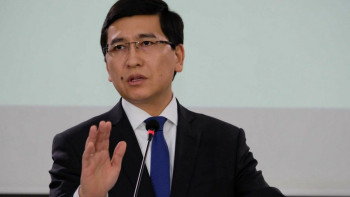 Фотография к новости: Білім басқармаларының жұмысы көңілімізден шықпайды – Асхат Аймағамбетов