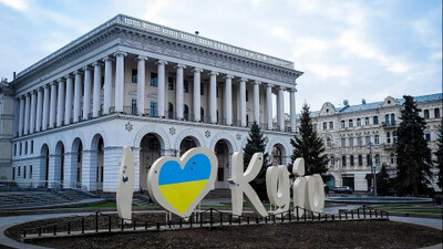 Украинада төтенше жағдай режимі енгізіліп жатыр