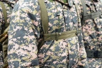 Фотография к новости: ЛГБТ өкілдері  әскери борышын өтей ала ма?