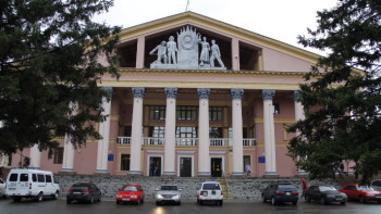 Фотография к новости: Елімізде алғаш ашылған Достық үйі биыл 30 жылдық мерейтойын атап өтеді