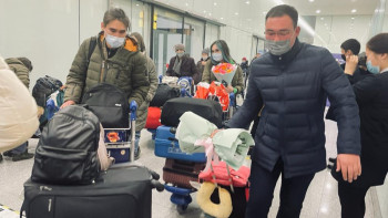 Фотография к новости: Украинадан елге оралған жерлесіміз: 24 сағат Елшілік қызметкерлермен байланыста болдық