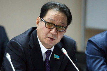 Фотография к новости: Депутат қазақстандықтардың депозиттеріне өтемақы есептеу туралы шараны сынға алды