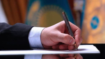 Фотография к новости: Тоқаев Бас прокурордың кандидатурасына Берік Асыловты ұсынды