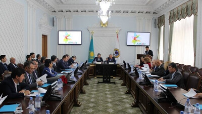 Алматы мәслихатының депутаттары жергілікті бюджетті нақтылау жөніндегі жобаны қолдады