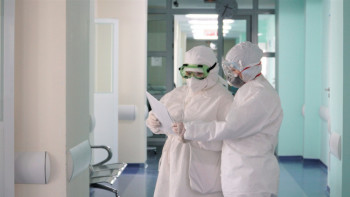 Фотография к новости: Арқаны кеңге салуға болмайды, жұқпалылығы өте жоғары стелс-омикрон тарап жатыр – Табынбаев