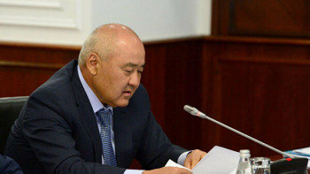 Фотография к новости: Қаржы жеткіліксіз. Шөкеев тыңайтқыштардың қымбатшылық мәселесін шешуді сұрады