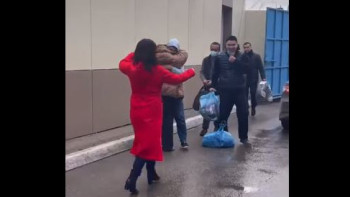 Фотография к новости: Қаңтар оқиғасы. Қамауда отырған алматылық үш студент шығарылды