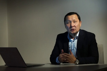 Фотография к новости: Қаңтар оқиғасын ұйымдастырушылар орталықтандырылған,  мақсатты түрде жұмыс істеген – Абзал Құспан