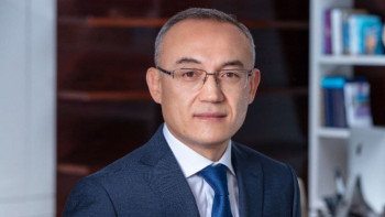 Фотография к новости: Пірматов екінші деңгейдегі банктер шоттарындағы валюталық активтер жеткілікті екенін айтты