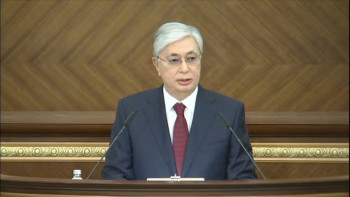 Фотография к новости: Мемлекет басшысы: Мызғымас бірліктің арқасында мемлекетімізді қорғап қалдық