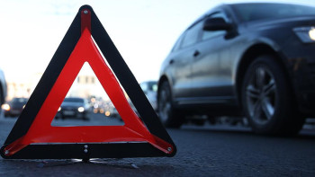 Фотография к новости: Сенатор жолдағы адамдардың өліміне қатысты мәселені көтерді